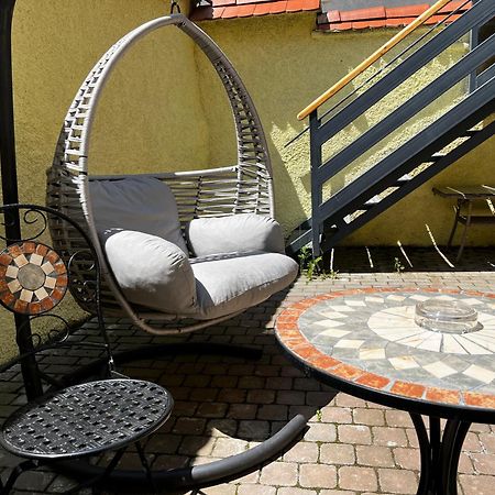 Aki Gray Apartment Brasov Luaran gambar