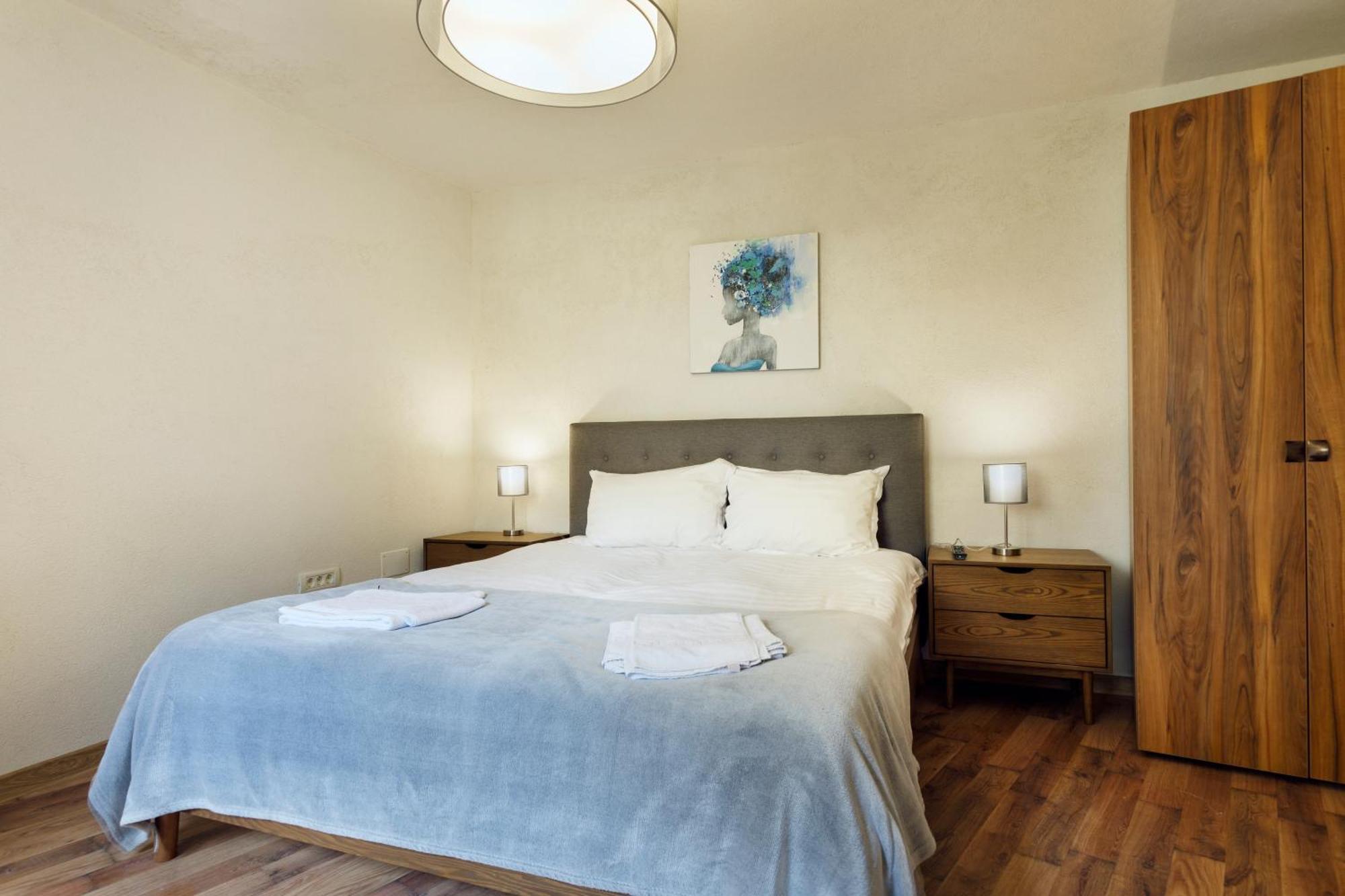 Aki Gray Apartment Brasov Luaran gambar